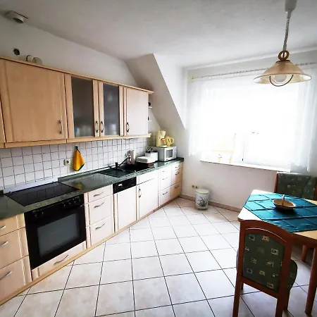 Gaestehaus Remde בית אירוח ארפורט