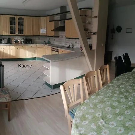 Gaestehaus Remde ארפורט