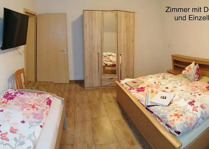 Gaestehaus Remde בית אירוח ארפורט